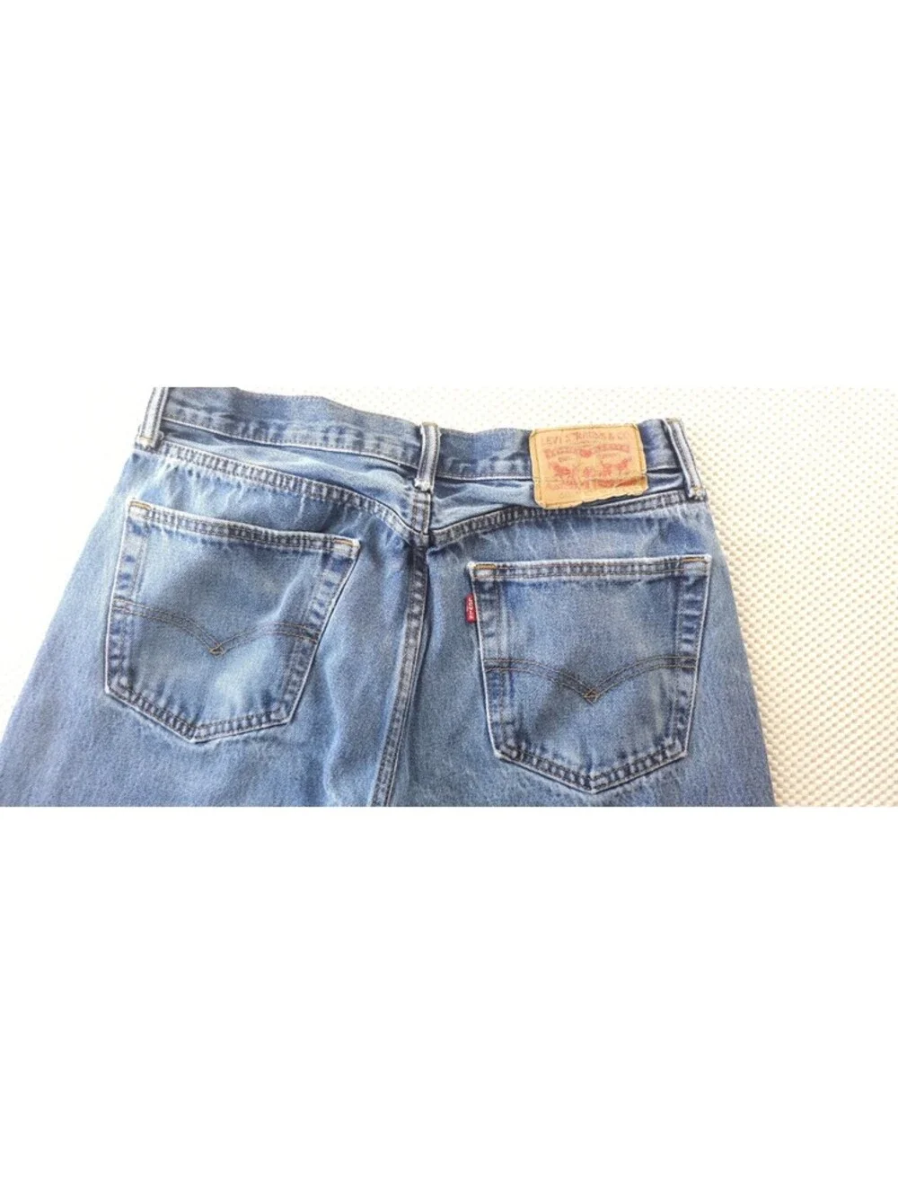 Levis these levi